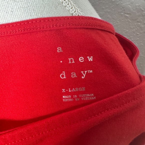 A New Day Red top with ruffle sleeves XL - Picture 7 of 7